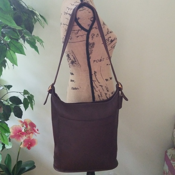 Coach Handbags - Coach Leather Bag